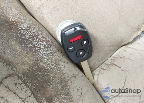 2005 Honda Accord 3.0 Ex z USA, uszkodzony, nr VIN 1HGCM82655A007739